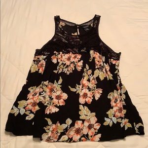 🖤 Torrid size 2 black floral tank